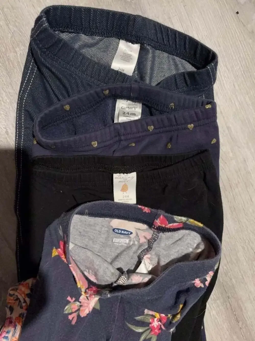 Baby Girls 24M Clothing Lot 5 Pieces Carter Old Navy Floral Leggings Shorts Top